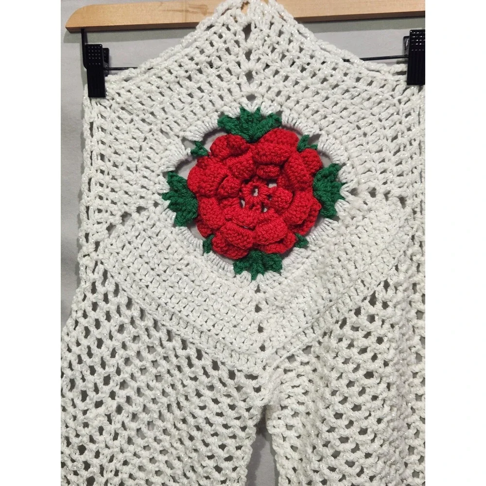 Handmade Crocheted Christmas Holiday Scarf‎ Shawl Wrap 3D Red Rose Grannycore